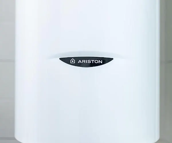 아파트 Brand New Downtown