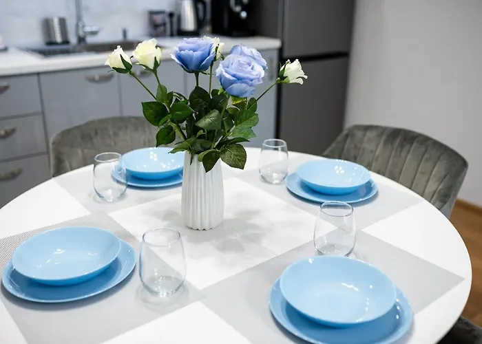 Brand New Downtown Apartman