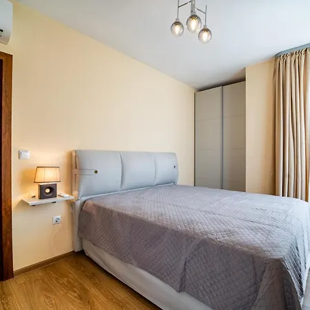 Brand New Downtown Appartement Varna