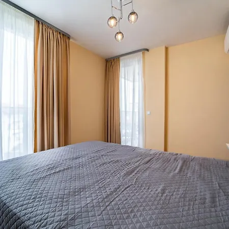 Brand New Downtown Appartement *