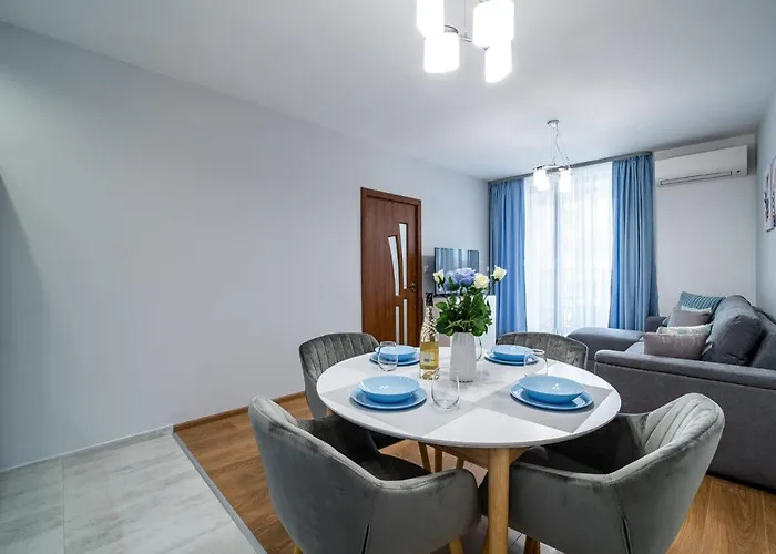 Brand New Downtown *